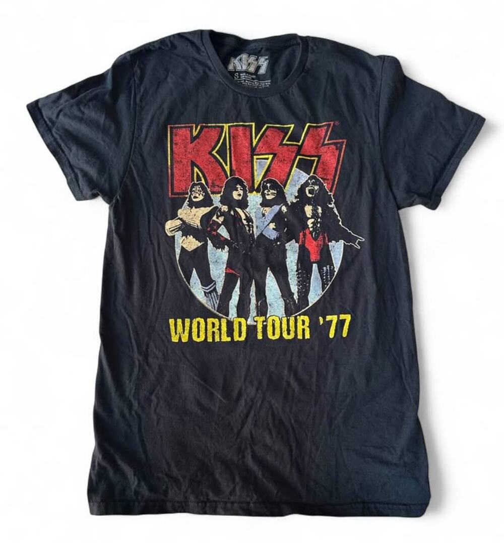 KISS World Tour '77 Graphic T-Shirt Size Small
